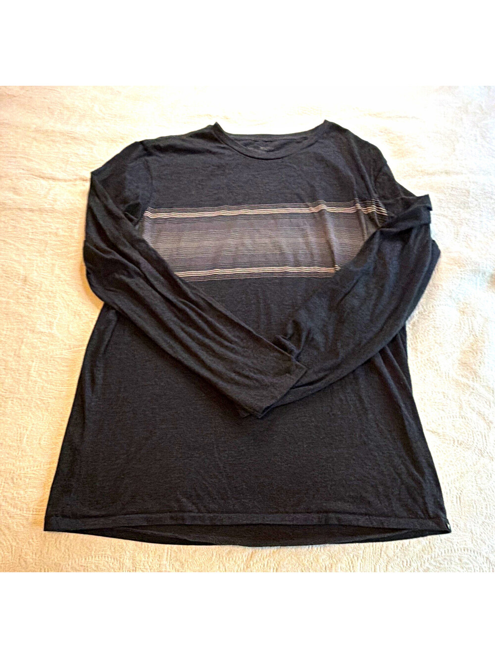 American Eagle Seriously Soft Men’s L Gray Striped Long Sleeve Crew Neck Tee
